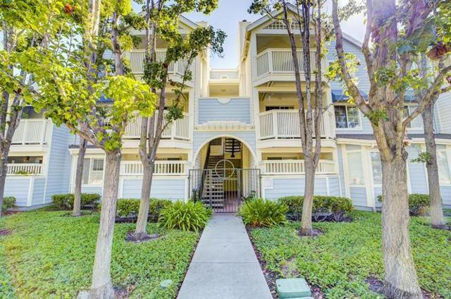 602 Arcadia Terrace, Sunnyvale CA: https://media.crmls.org/mediaz/239cc1ff-2260-492e-a0cc-cd1d5c99001b.jpg