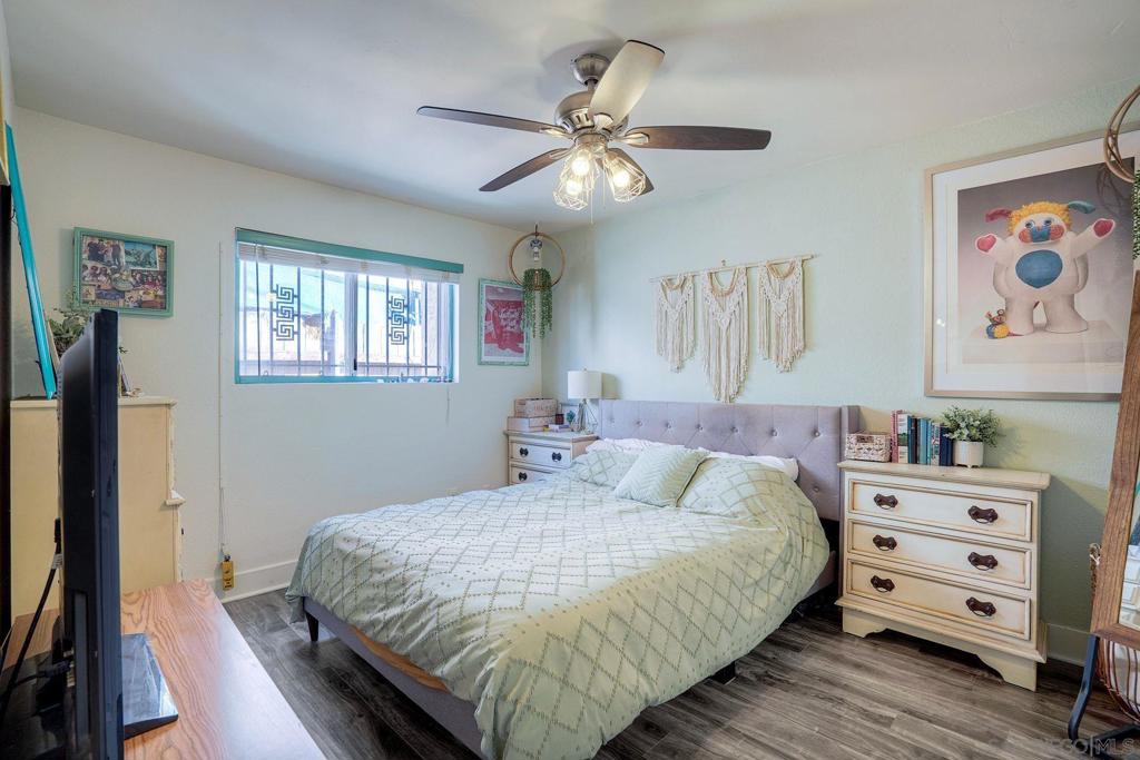 4075 Marlborough - photo 13