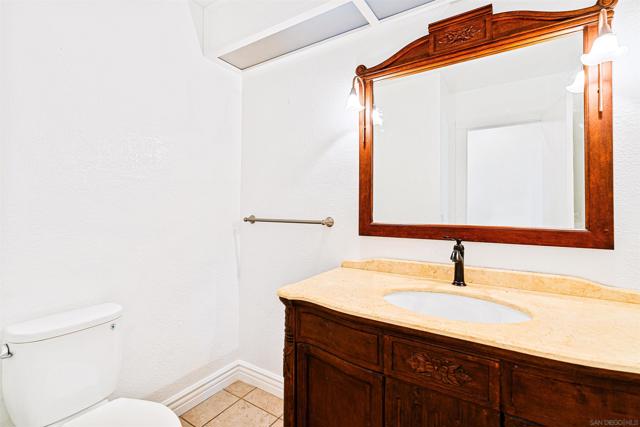 16117 Nordhoff St, North Hills CA: https://media.crmls.org/mediaz/239d2bd0-198e-4cce-b0f8-24a87a62894d.jpg