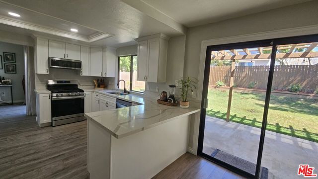 7024 Laurel Place, Highland CA: https://media.crmls.org/mediaz/239d372e-f7f4-4668-aace-5b5e273e81c6.jpg