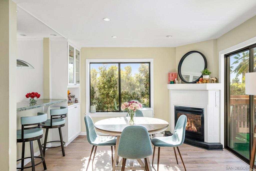 MLS #250032682SD img 7