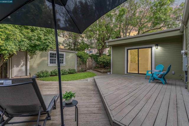 6 View St, Vallejo CA: https://media.crmls.org/mediaz/239f29e7-3bbf-41a6-a681-0088a1ab6655.jpg