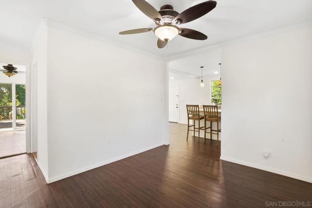 8545 Gardena Rd, Lakeside CA: https://media.crmls.org/mediaz/239f4714-2542-404f-b68c-173bac8c41bb.jpg