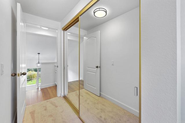 7727 Caminito Monarca, Carlsbad CA: https://media.crmls.org/mediaz/239fc4d6-81dd-43aa-a87c-513013d929a8.jpg