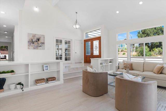 Image 8 of 54 For 10387 Avenida Lane