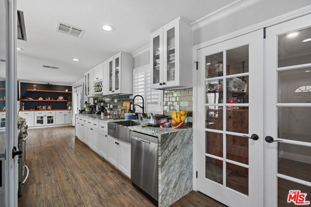 4631 W Avenue M8, Lancaster CA: https://media.crmls.org/mediaz/23a04989-70e6-400f-8059-7113c32efd7f.jpg