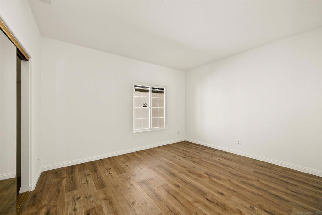 3770 Mykonos Ln - photo 9