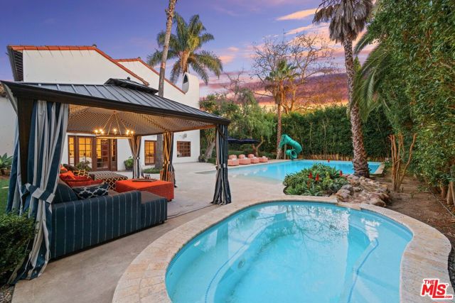 2347 E Valley Road, Santa Barbara CA: https://media.crmls.org/mediaz/23a14e00-0d89-40b7-a730-801670ee2e2e.jpg