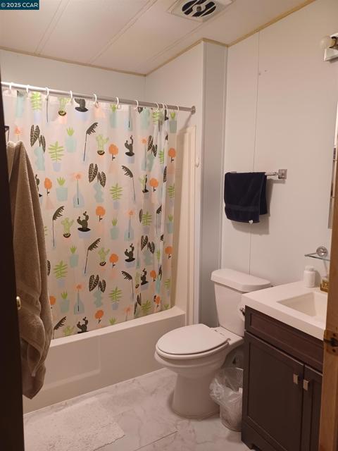 171 Sunset Dr., Pittsburg CA: https://media.crmls.org/mediaz/23a2063e-1623-460f-9dc3-6ccc202225c6.jpg
