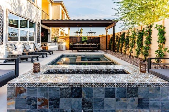 43295 Passagio Lago Way, Indio CA: https://media.crmls.org/mediaz/23a7aba9-315a-49f4-ba7d-6300711c3f84.jpg