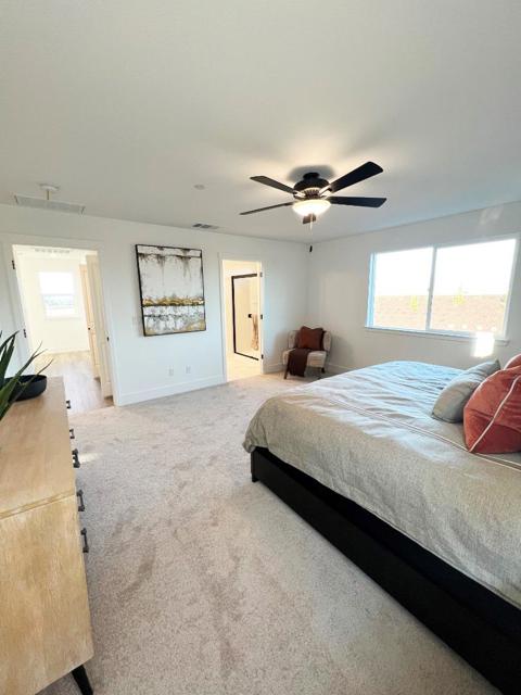 1183 Scout Peak Way, Hollister CA: https://media.crmls.org/mediaz/23a7af60-f78a-4de3-9511-a5eb2be38c85.jpg