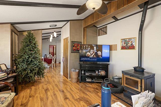 18218 Paradise Mountain Rd Spc 81, Valley Center CA: https://media.crmls.org/mediaz/23a9adee-47ac-4631-9089-188560da33c0.jpg