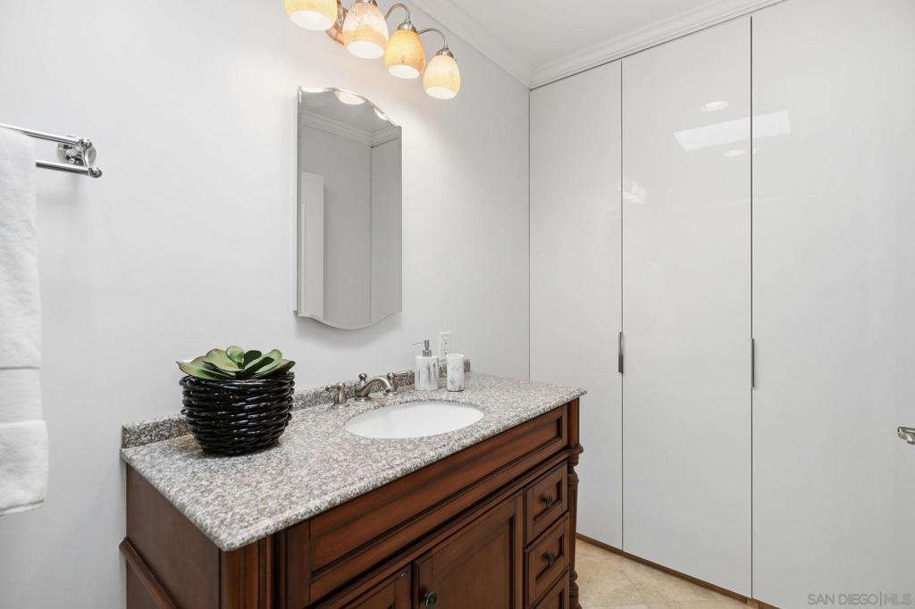 2055 Caminito San Nicholas - photo 16