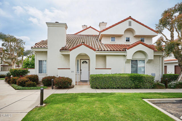 Detail Gallery Image 1 of 1 For 293 Camino Toluca, Camarillo,  CA 93010 - 3 Beds | 3 Baths