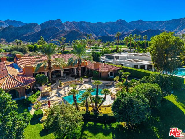 71150 N Thunderbird Terrace, Rancho Mirage CA: https://media.crmls.org/mediaz/23ab2149-d444-4c4c-b91d-4c19be1a100a.jpg