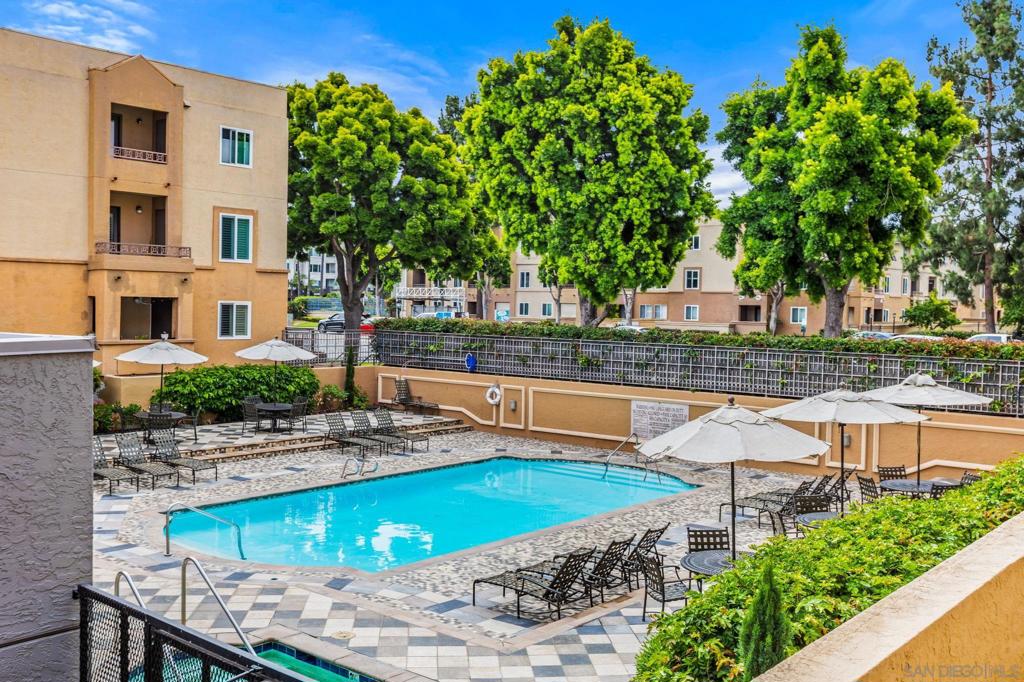 8889 Caminito Plaza Centro - photo 17