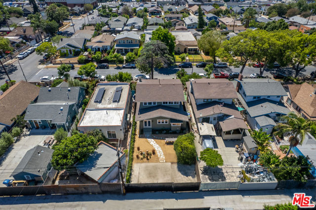 3816 S Harvard Boulevard, Los Angeles CA: https://media.crmls.org/mediaz/23ac236d-a1dd-4025-9ec9-b42a82e7ac59.jpg