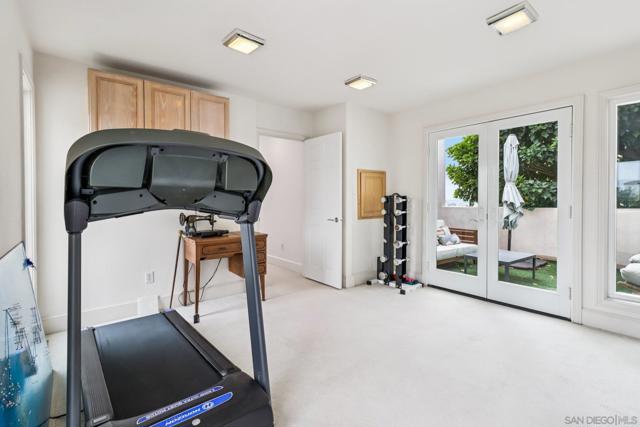 1295 W Redwood St, San Diego CA: https://media.crmls.org/mediaz/23ac7f8d-e47c-462c-b958-a1f2479a942c.jpg
