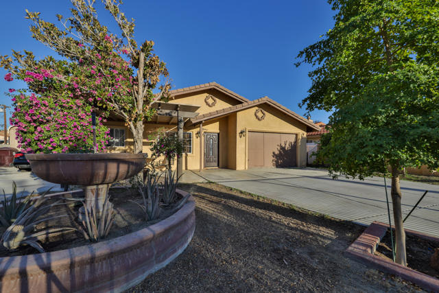 33850 Whispering Palms Trail, Cathedral City, CA 92234