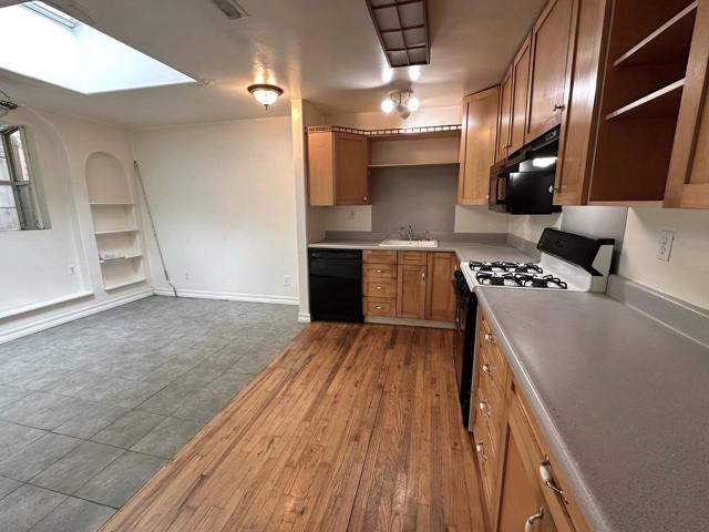 5601 Freedom Boulevard, Aptos CA: https://media.crmls.org/mediaz/23afca31-492f-42e9-8b83-3feed41d7400.jpg