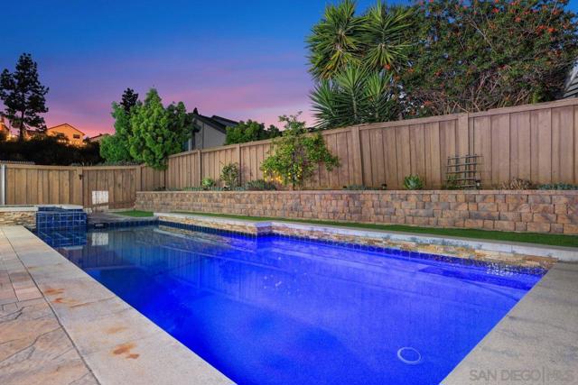 3975 San Gregorio Way, San Diego CA: https://media.crmls.org/mediaz/23b15c39-0222-4008-800d-fb0184935be9.jpg