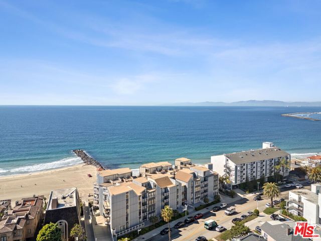 625 Esplanade, Redondo Beach, California 90277, 3 Bedrooms Bedrooms, ,2 BathroomsBathrooms,Residential,Sold,Esplanade,25606497 625 Esplanade, Redondo Beach, California 90277, 3 Bedrooms Bedrooms, ,2 BathroomsBathrooms,Residential,Sold,Esplanade,25606497