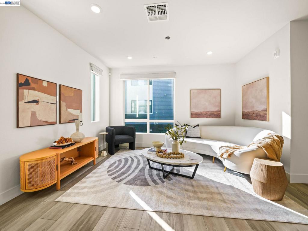 3265 Internet Cmn #1000