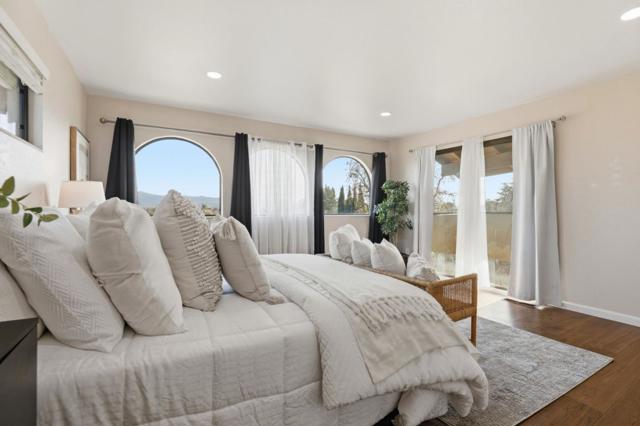 130 Georges Drive, Hollister CA: https://media.crmls.org/mediaz/23b3a7f7-4d15-49c6-b8e6-253927b5972b.jpg