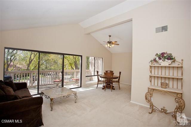 6457 Winona Court, Oak Park CA: https://media.crmls.org/mediaz/23b41756-3dcf-4f93-9702-dec0d5854c07.jpg