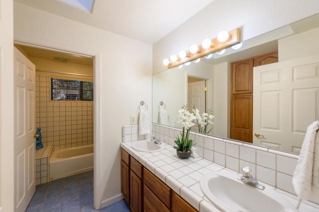 585 Bethany Drive, Scotts Valley CA: https://media.crmls.org/mediaz/23b50254-2143-4ebd-abe1-d5075f9e1221.jpg
