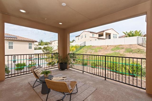 1176 Witherby Lane, Escondido CA: https://media.crmls.org/mediaz/23b6a550-4d29-436c-a697-2e64d4fe0953.jpg
