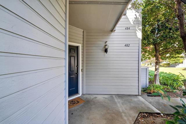 482 Shadowgraph Drive, San Jose CA: https://media.crmls.org/mediaz/23b7f69b-d8c7-42ac-9e85-1502b64f04ae.jpg