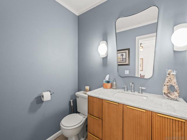 972 Sapphire Street, Pacific Beach (San Diego) CA: https://media.crmls.org/mediaz/23b8e89c-980e-4d2f-bfef-3dbf9e92b67c.jpg