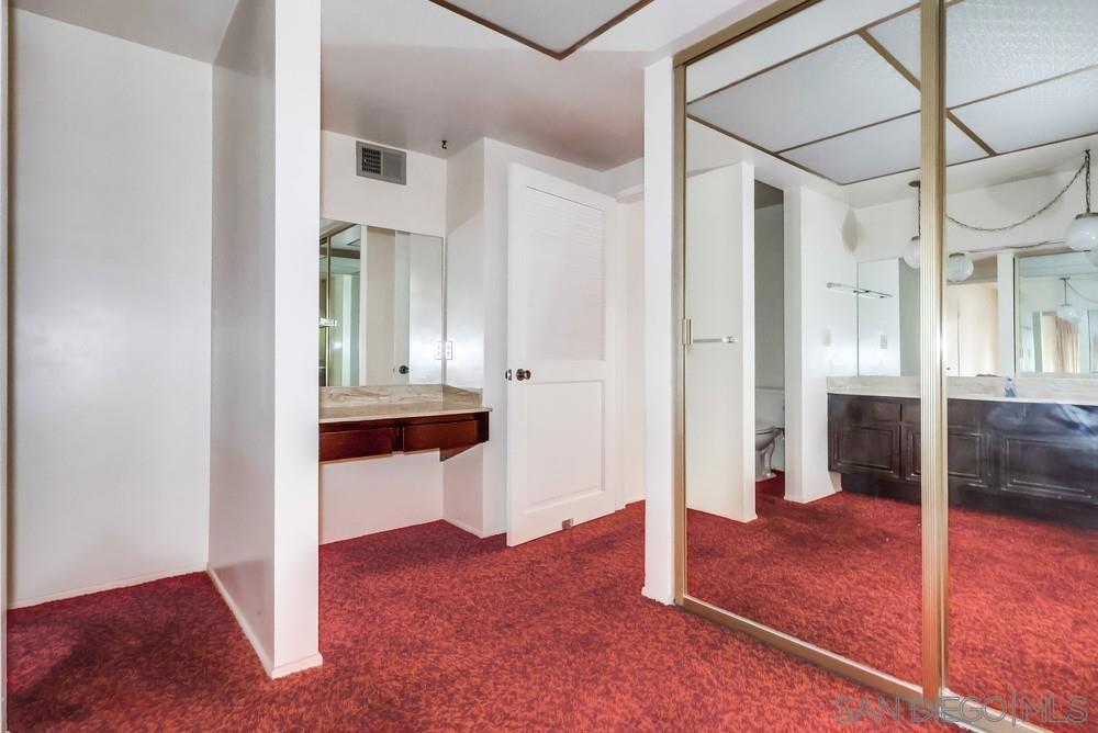 MLS #250042910SD image #37