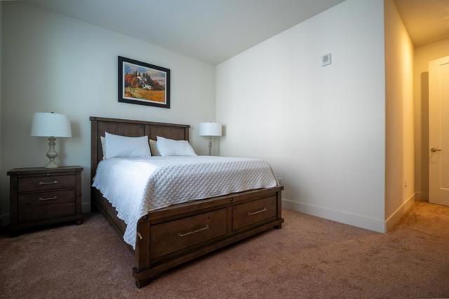 Image 41 of 47 For 708 Eppleton Lane 204