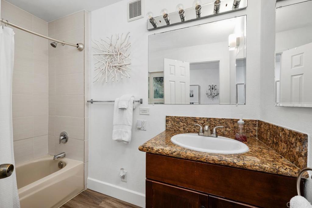 1629 Via Allondra - photo 18