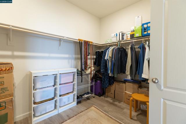 4105 Markovich Ct, Richmond CA: https://media.crmls.org/mediaz/23bc55f8-f175-4bcb-aa9b-2cdaed9093d5.jpg