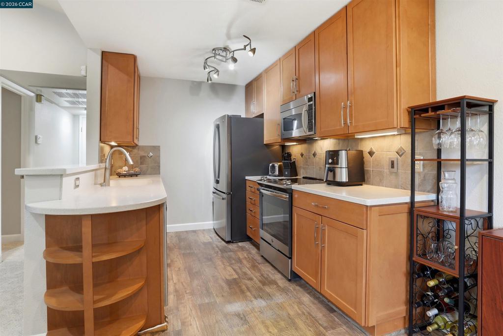 7020 Stagecoach Rd #G