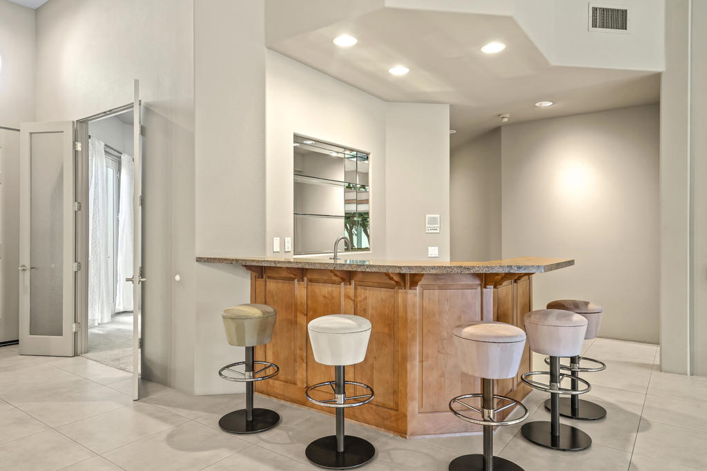 MLS #219136662DA image #12