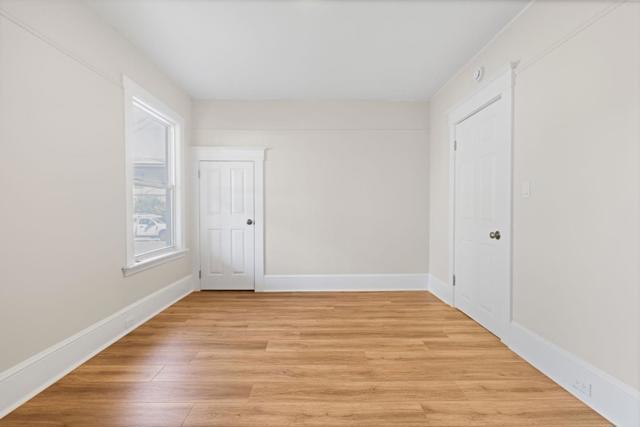 551 53rd Street, Oakland CA: https://media.crmls.org/mediaz/23be2e01-93cb-4816-9e61-2956e9bb0b8a.jpg