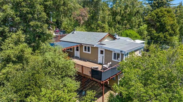 230 Riverview, Boulder Creek CA: https://media.crmls.org/mediaz/23be7d50-cce0-420f-880d-f0b941d9e60a.jpg