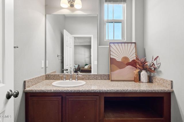 Detail Gallery Image 8 of 59 For 3269 Moss Landing Bld, Oxnard,  CA 93036 - 3 Beds | 2/1 Baths