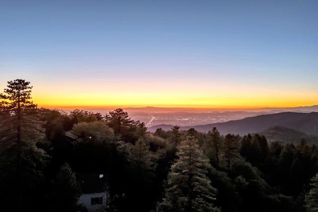 DJI_20251016183935_0356_D