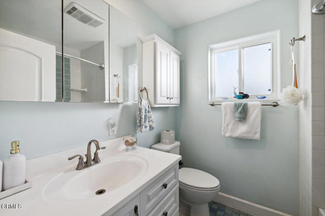 Detail Gallery Image 25 of 55 For 3701 Sunset Ln, Oxnard,  CA 93035 - 4 Beds | 3 Baths
