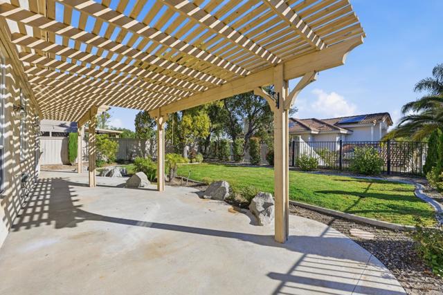 Detail Gallery Image 36 of 51 For 45062 Corte Bella Donna, Temecula,  CA 92592 - 3 Beds | 2 Baths