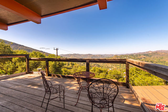 20158 Observation Drive, Topanga, California 90290, 3 Bedrooms Bedrooms, ,3 BathroomsBathrooms,Single Family Residence,For Sale,Observation,24429077