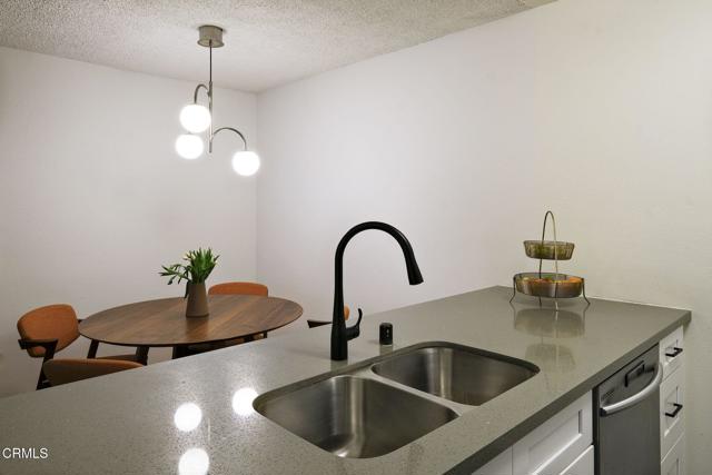 Detail Gallery Image 7 of 21 For 4900 Overland Ave #148,  Culver City,  CA 90230 - 2 Beds | 1 Baths