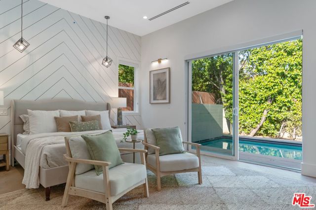 5522 Buffalo Avenue, Sherman Oaks CA: https://media.crmls.org/mediaz/23c4559b-469d-4a97-b3d1-2ae9262c4625.jpg