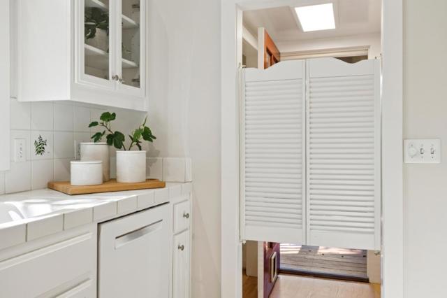 327 Bachman Avenue, Los Gatos CA: https://media.crmls.org/mediaz/23c5a18b-efc7-4977-88fc-45fa83cb3020.jpg