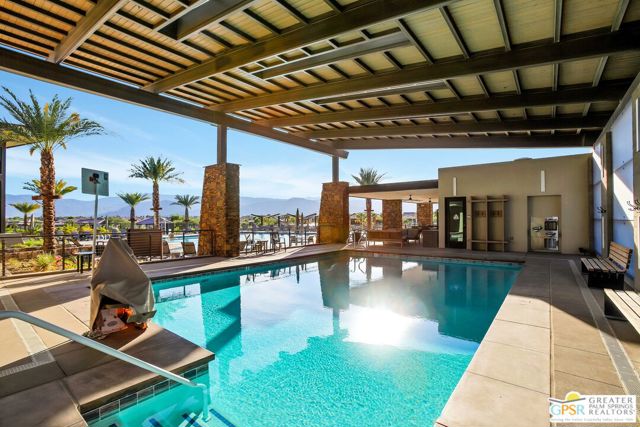 14 Cork Tree, Rancho Mirage CA: https://media.crmls.org/mediaz/23c677d7-900d-4f59-b60b-37c6f86d1d5a.jpg
